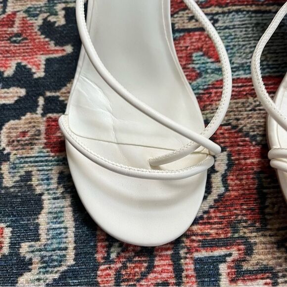 Open Edit Solana Sandal 8.5 - Picture 5 of 11